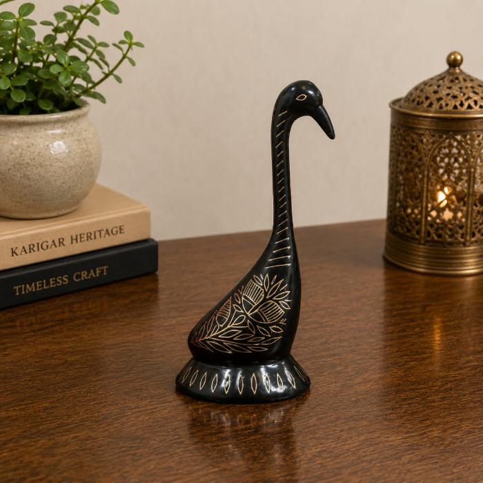 Elegant Bidri Pure Silver Sheet Inlay Swan Paperweight thumbnail 2