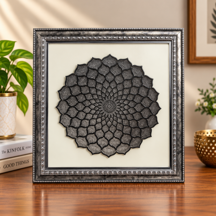 Handcrafted Bidri Round Mughal Design with Pure Silver Wirework – 6 Inch thumbnail 2