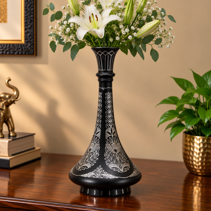 Handcrafted Bidri Flowerpot – 8 Inch Floral Design with Pure Silver Wire Inlay thumbnail 2